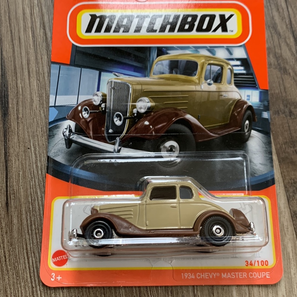 Matchbox Car Classic 1934 Chevy Master Coupe MBX 70 Years 34/100 collectible New